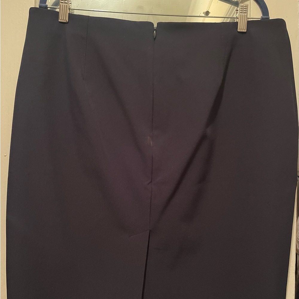Banana Republic black mini skirt. NWOT size 16 - Picture 3 of 3